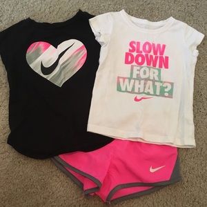 EUC Nike Toddler girls’ lot